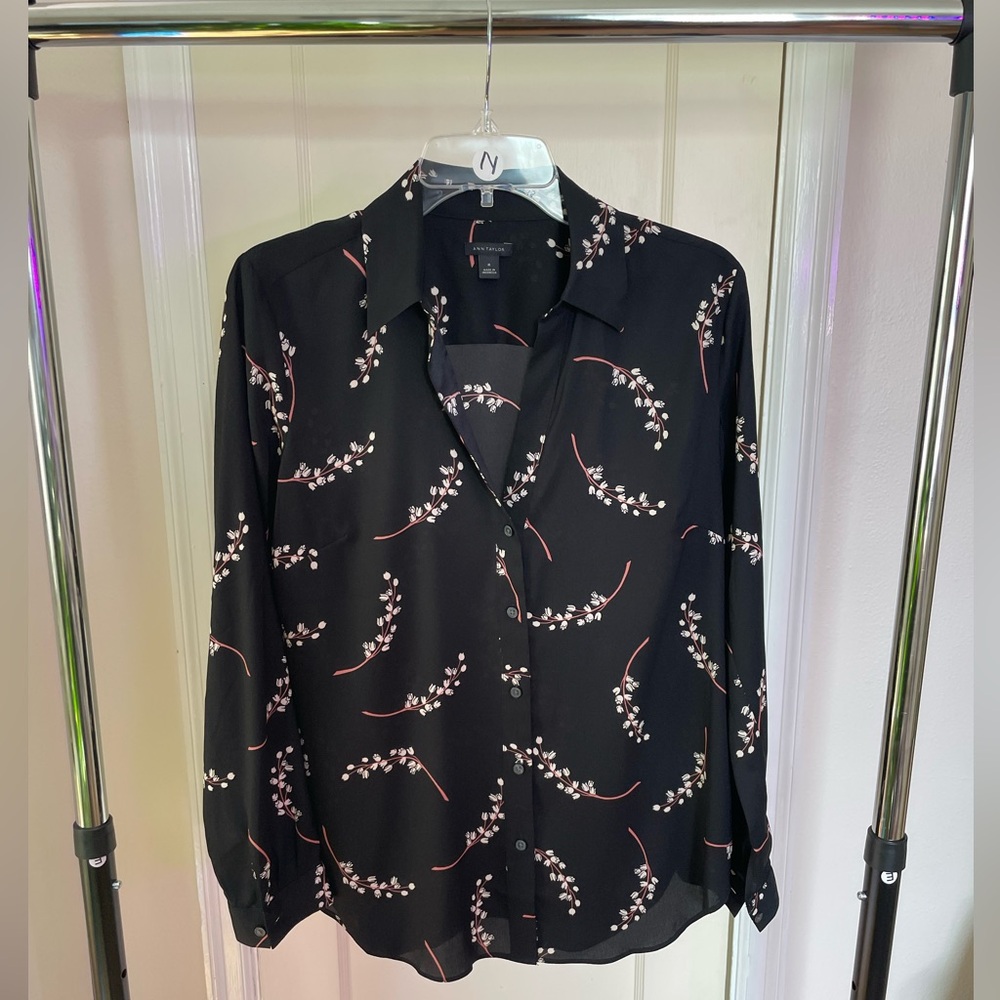 Ann Taylor Black Floral Button Down Shirt